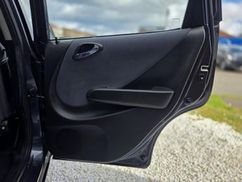 HONDA JAZZ 1.4 i-DSI SE