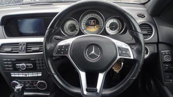 MERCEDES-BENZ C CLASS 2.1 C250 CDI BlueEfficiency Sport Edition 125