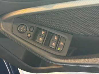 BMW 1 SERIES 1.5 118i Sport (CAT S)