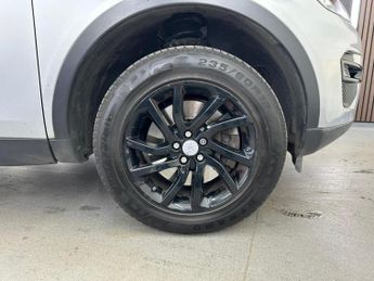 LAND ROVER DISCOVERY SPORT 2.0 SD4 SE Tech Auto 4WD Euro 6 (s/s) 5dr