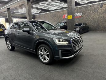 AUDI Q2 1.6 TDI 30 S line