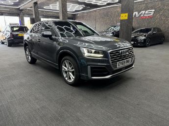 AUDI Q2 1.6 TDI 30 S line