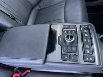 HYUNDAI GENESIS 3.8 GDi V6