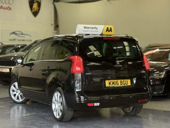 PEUGEOT 5008 1.6 BlueHDi Allure