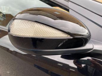 HONDA CIVIC 1.8 i-VTEC ES 5dr