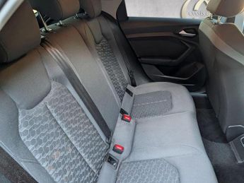 AUDI A1 1.0 TFSI 30 Sport Sportback S Tronic Euro 6 (s/s) 5dr