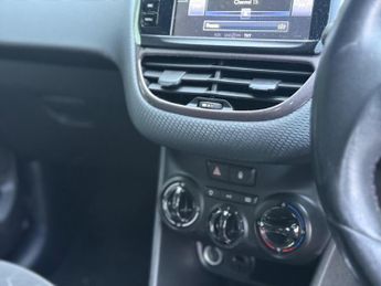 PEUGEOT 2008 1.6 e-HDi Active EGC Euro 5 (s/s) 5dr