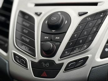 FORD FIESTA 1.4 Zetec 5dr