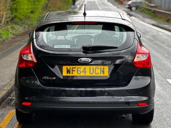 FORD FOCUS 1.6 Zetec Navigator Powershift Euro 5 5dr