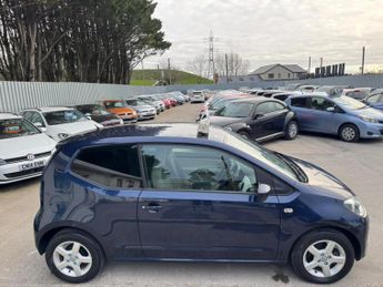 VOLKSWAGEN UP! 1.0 Move up!