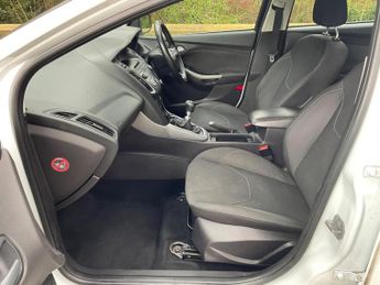 FORD FOCUS 1.6 TDCi Zetec Euro 5 (s/s) 5dr