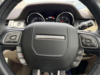 LAND ROVER RANGE ROVER EVOQUE 2.2 SD4 Pure
