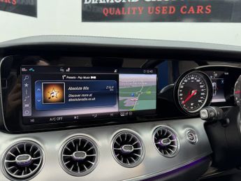 MERCEDES-BENZ E CLASS 2.0 E220d AMG Line