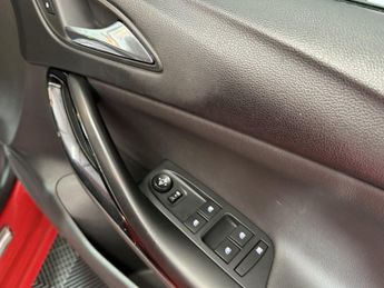 VAUXHALL ASTRA 1.6 CDTi Elite Nav