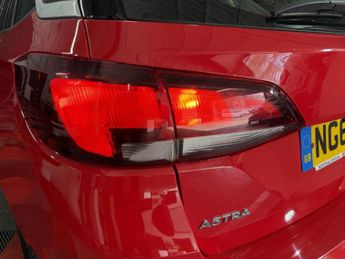 VAUXHALL ASTRA 1.6 CDTi Elite Nav