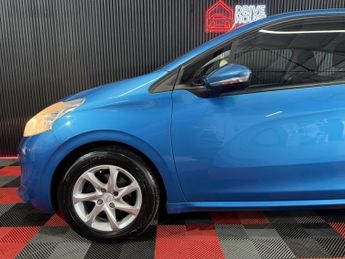 PEUGEOT 208 1.4 e-HDi Active