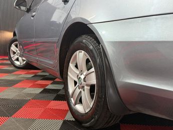 SKODA OCTAVIA 1.6 TDI SE