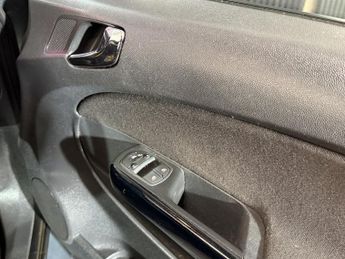 VAUXHALL CORSA 1.4 16V SRi