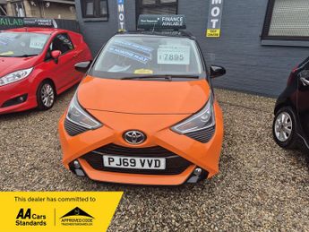 Toyota AYGO 1.0 VVT-i x-cite