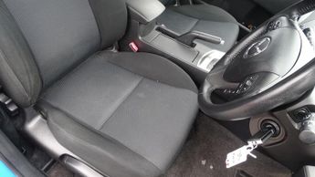 MAZDA MAZDA3 2.0 TS2
