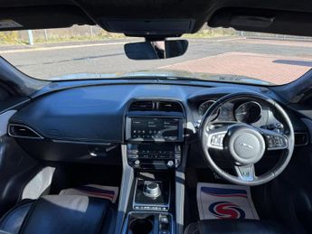 JAGUAR F-PACE 2.0 D180 R-Sport Auto AWD Euro 6 (s/s) 5dr
