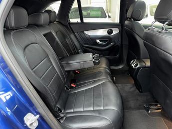 MERCEDES-BENZ GLC 2.1 GLC250d AMG Line (Premium) G-Tronic 4MATIC Euro 6 (s/s) 5dr