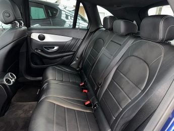 MERCEDES-BENZ GLC 2.1 GLC250d AMG Line (Premium) G-Tronic 4MATIC Euro 6 (s/s) 5dr