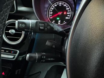 MERCEDES-BENZ GLC 2.1 GLC250d AMG Line (Premium) G-Tronic 4MATIC Euro 6 (s/s) 5dr