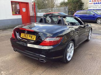 MERCEDES-BENZ SLK 1.8 SLK200 BlueEfficiency AMG Sport G-Tronic+ Euro 5 (s/s) 2dr