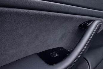 TESLA MODEL 3 (Dual Motor) Long Range