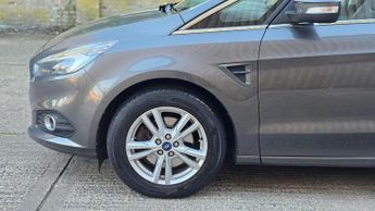 FORD S-MAX 2.0 TDCi Titanium Powershift Euro 6 (s/s) 5dr