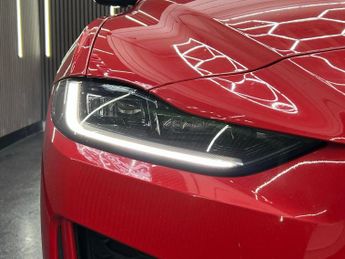 JAGUAR XE 2.0 D180 R-Dynamic S Auto Euro 6 (s/s) 4dr