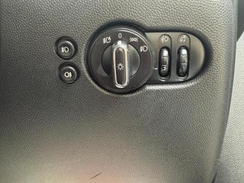 MINI HATCH 1.5 Cooper Euro 6 (s/s) 5dr