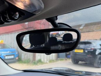 MINI HATCH 1.5 Cooper Euro 6 (s/s) 5dr