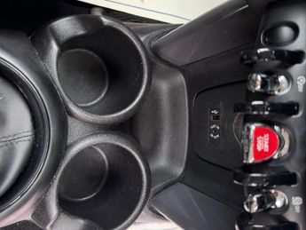 MINI HATCH 1.5 Cooper Euro 6 (s/s) 5dr