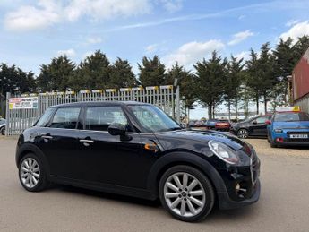 MINI HATCH 1.5 Cooper Euro 6 (s/s) 5dr