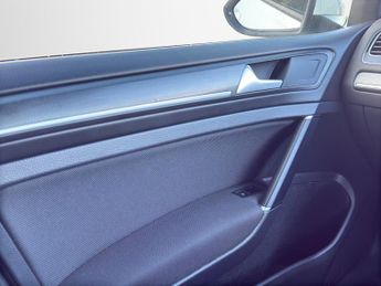 VOLKSWAGEN GOLF 2.0 TDI GTD