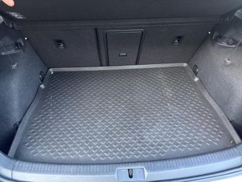 VOLKSWAGEN GOLF 2.0 TDI GTD