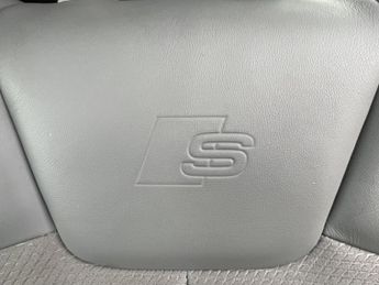 AUDI Q5 2.0 TDI S line