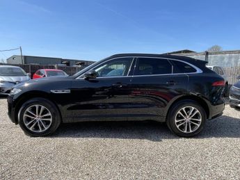JAGUAR F-PACE 2.0 P300 R-Sport