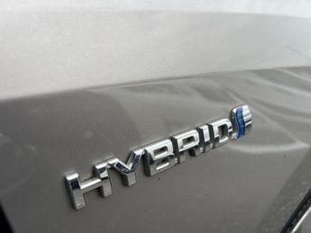 TOYOTA AURIS 1.8 VVT-h Excel