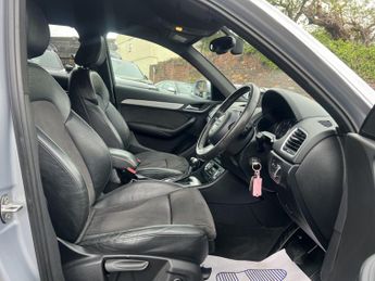 AUDI Q3 2.0 TDI S line Plus