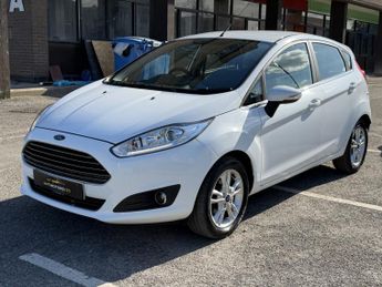 FORD FIESTA 1.0 T EcoBoost Zetec