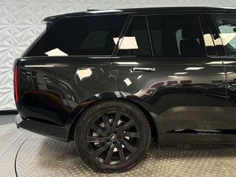 LAND ROVER RANGE ROVER 3.0 P440e 38.2kWh SE