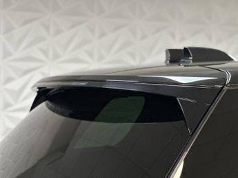 LAND ROVER RANGE ROVER 3.0 P440e 38.2kWh SE