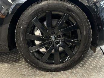 LAND ROVER RANGE ROVER 3.0 P440e 38.2kWh SE