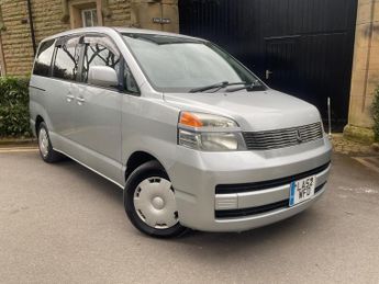 Toyota Voxy Wheelchair Accessible MPV