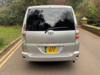 TOYOTA VOXY Wheelchair Accessible MPV