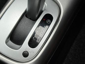 NISSAN NOTE 1.6 16V n-tec+ Auto Euro 5 5dr