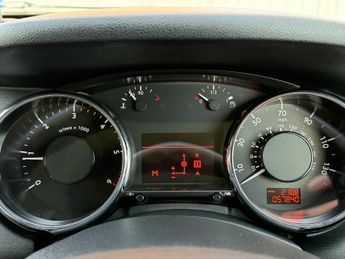 PEUGEOT 5008 1.6 e-HDi Allure EGC Euro 5 (s/s) 5dr
